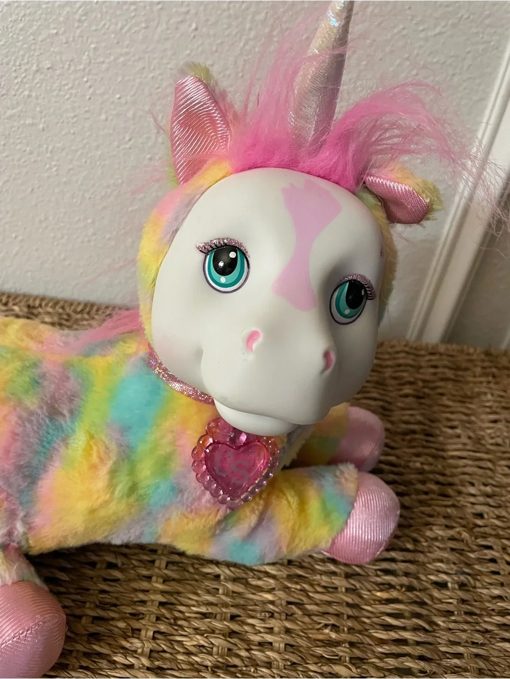Just Play Unicorn Surprise Unicorn Rainbow Colors with 3 Babies